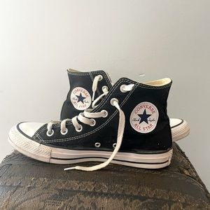 High top black converse classic